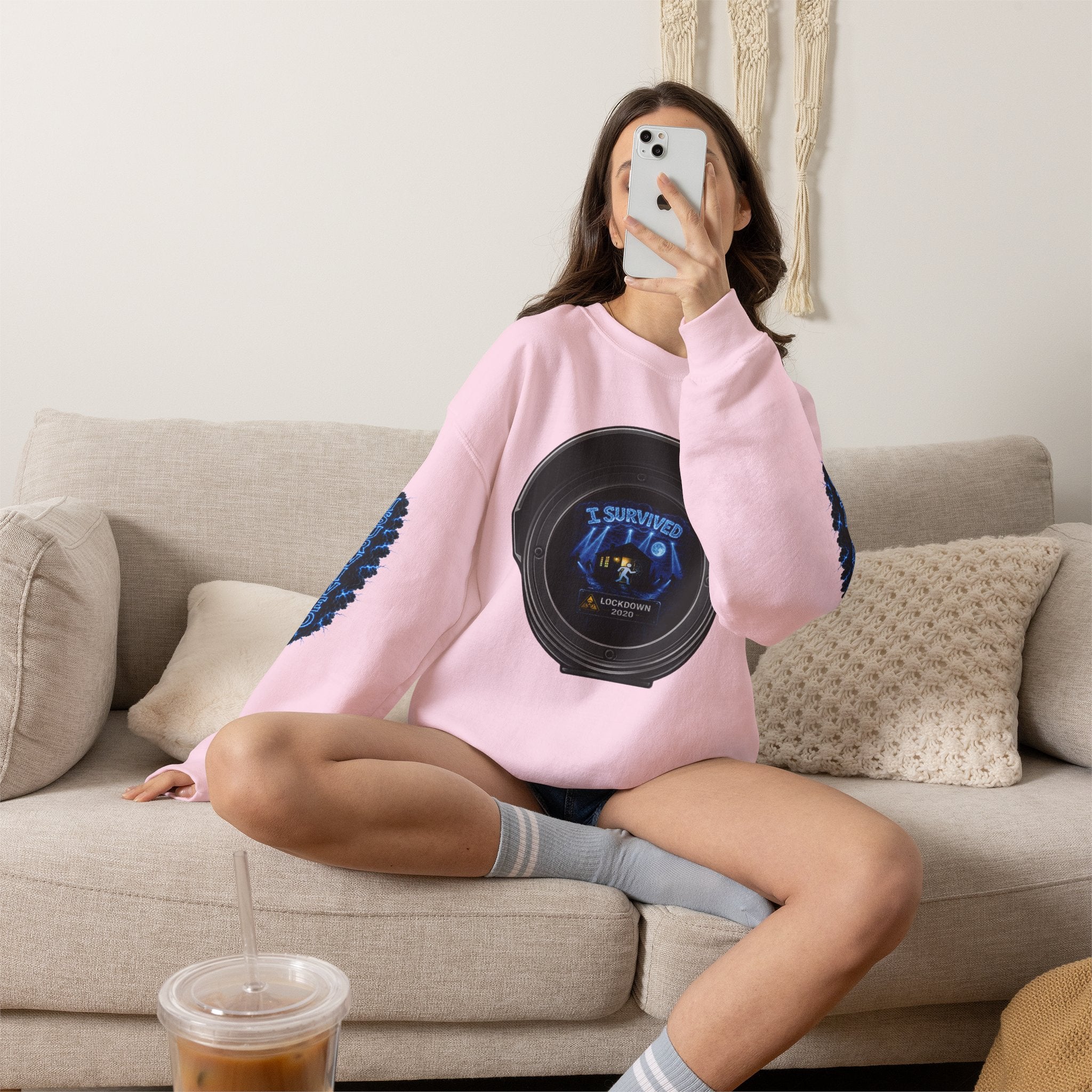 I Survived 2020 — Director's Cut S3:E2 "Dating Under Lockdown" | Lockdown Edition Documentary Unisex Heavy Blend™ Crewneck Sweatshirt