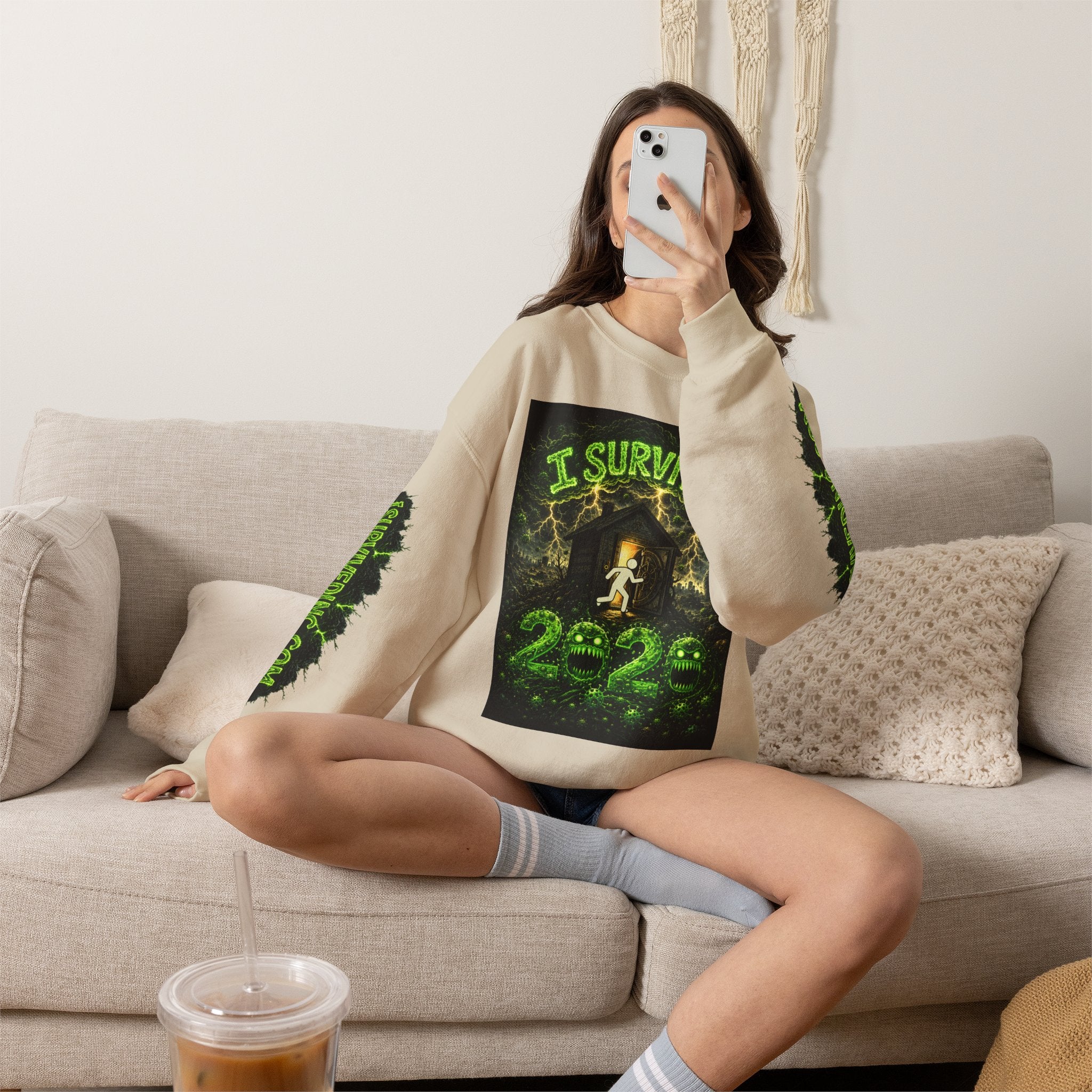 I Survived 2020 — PANDEMIC S1:E5: "Delivery Doomsday" Unisex Heavy Blend™ Crewneck Sweatshirt