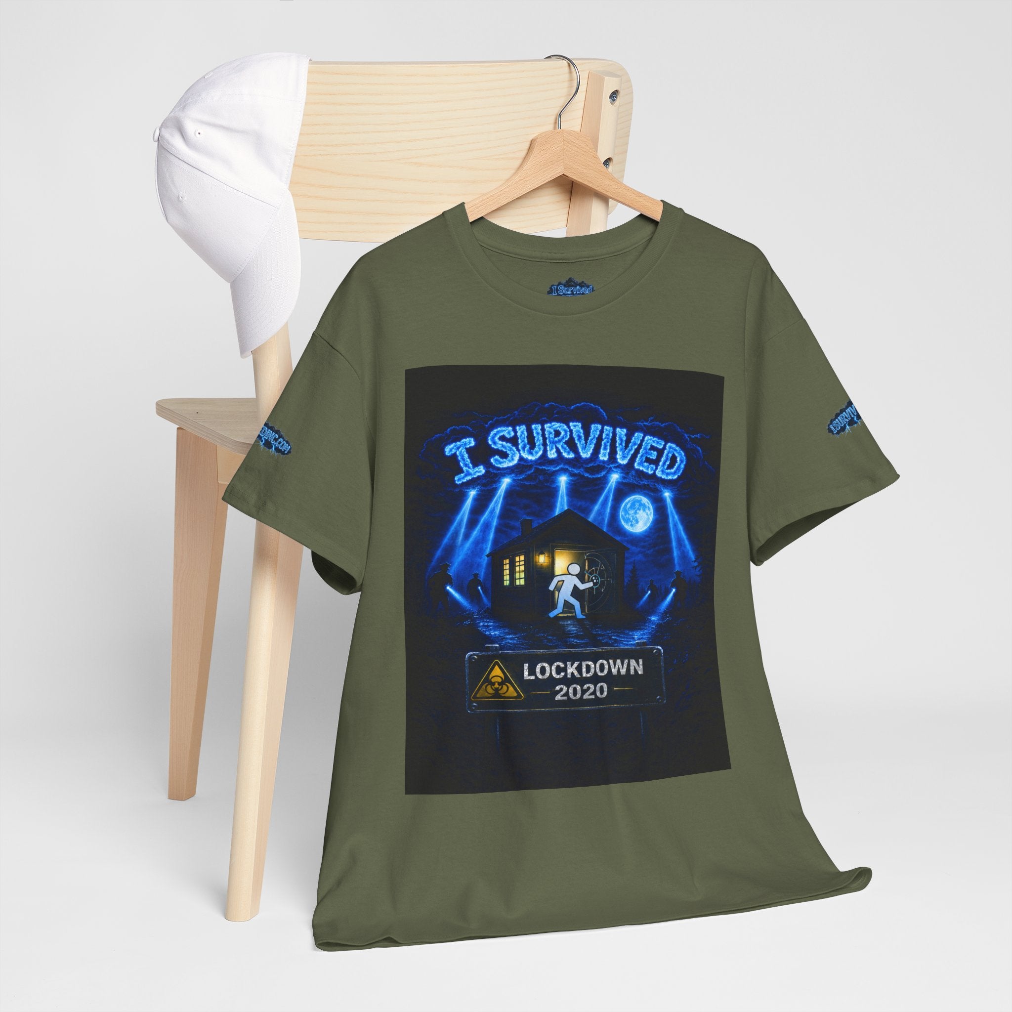 J'ai survécu à 2020 — S3:E1 « Quarantaine » | T-shirt unisexe en coton épais édition Confinement (ÉDITION SPÉCIALE)