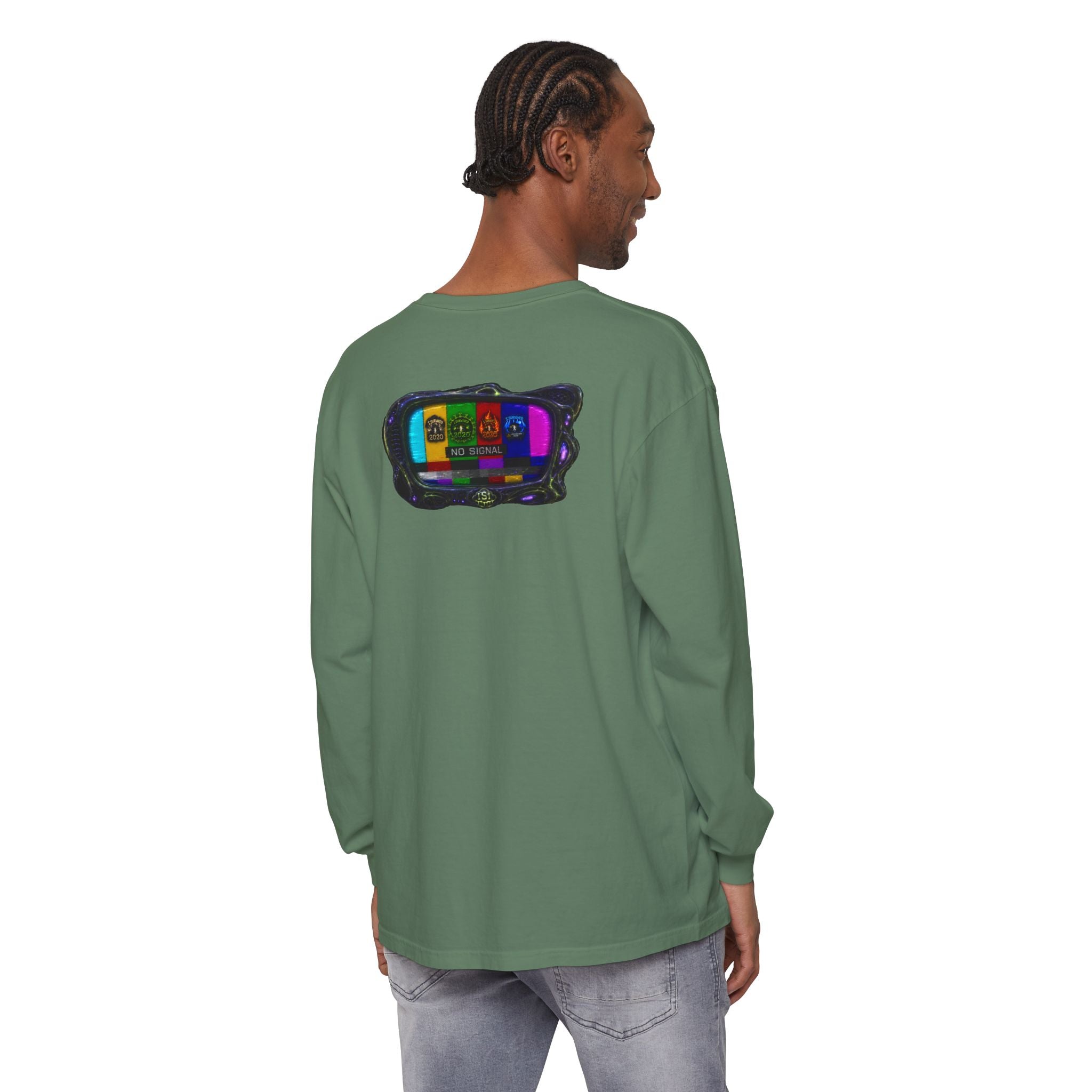 I Survived 2020 — "No Signal" Test Pattern Tee Alien Broadcast Finale Summer Premiere Garment-Dyed Long Sleeve T-Shirt