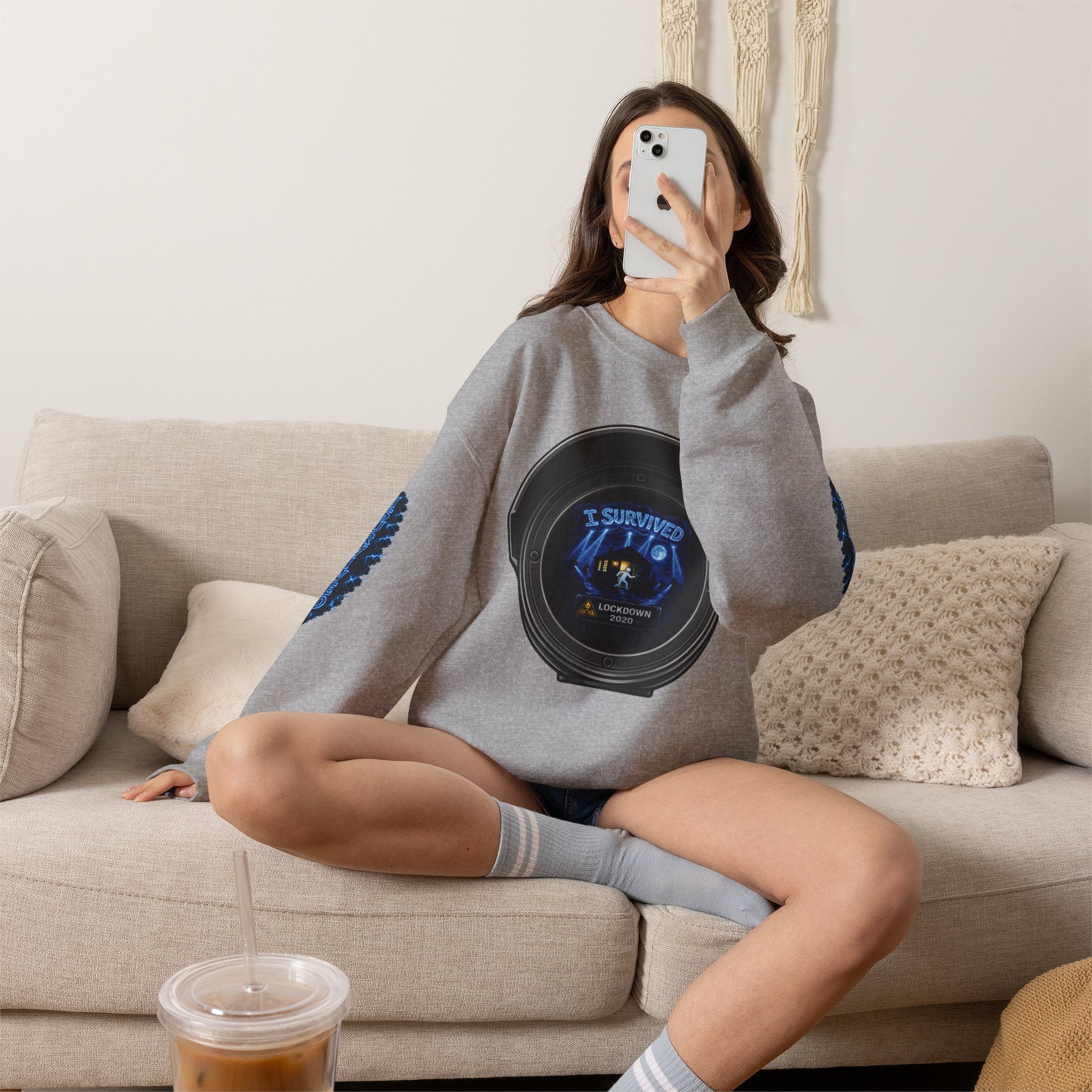 I Survived 2020 — Director's Cut S3:E1 "Quarantine" | Lockdown Edition Documentary Unisex Heavy Blend™ Crewneck Sweatshirt