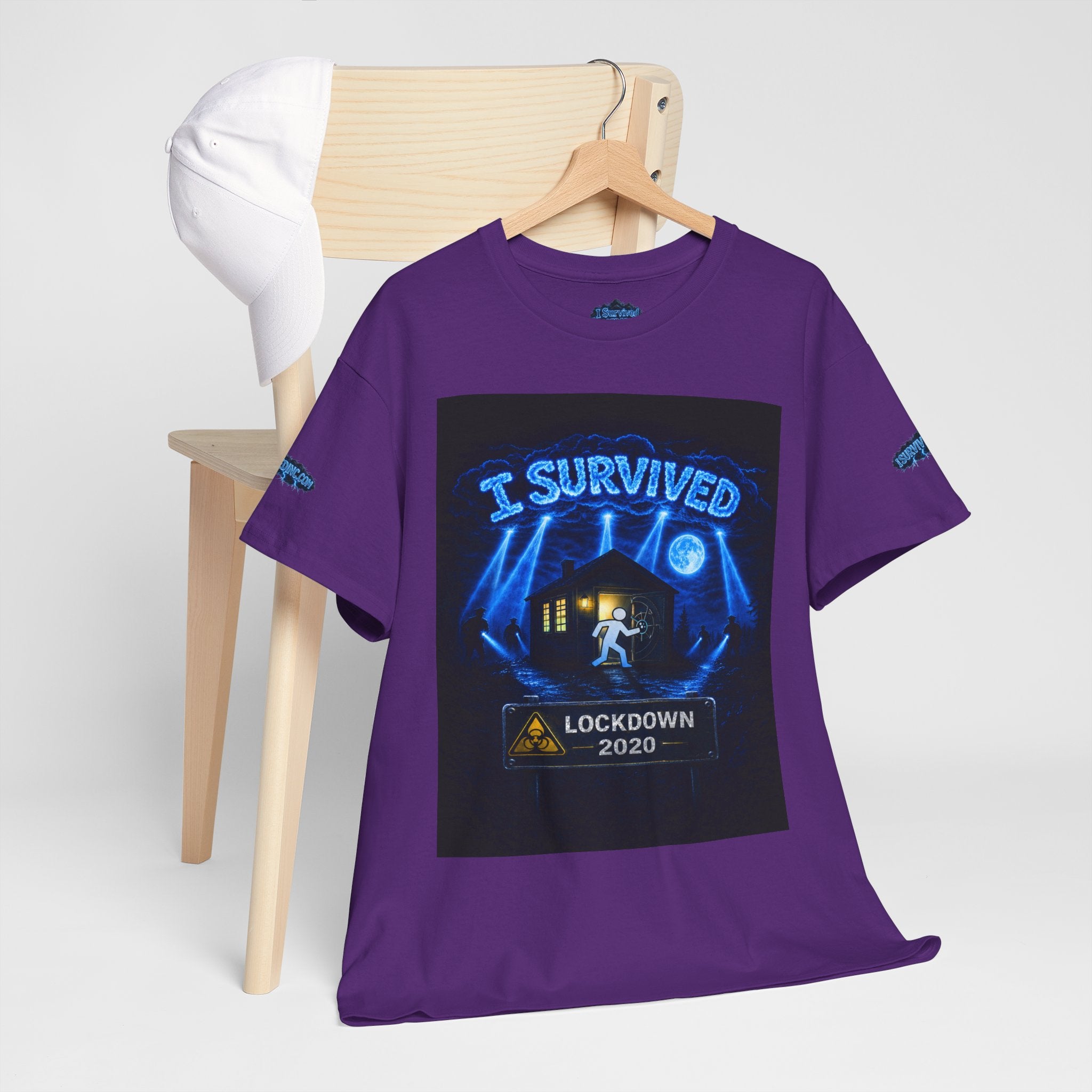 J'ai survécu à 2020 — S3:E1 « Quarantaine » | T-shirt unisexe en coton épais édition Confinement (ÉDITION SPÉCIALE)