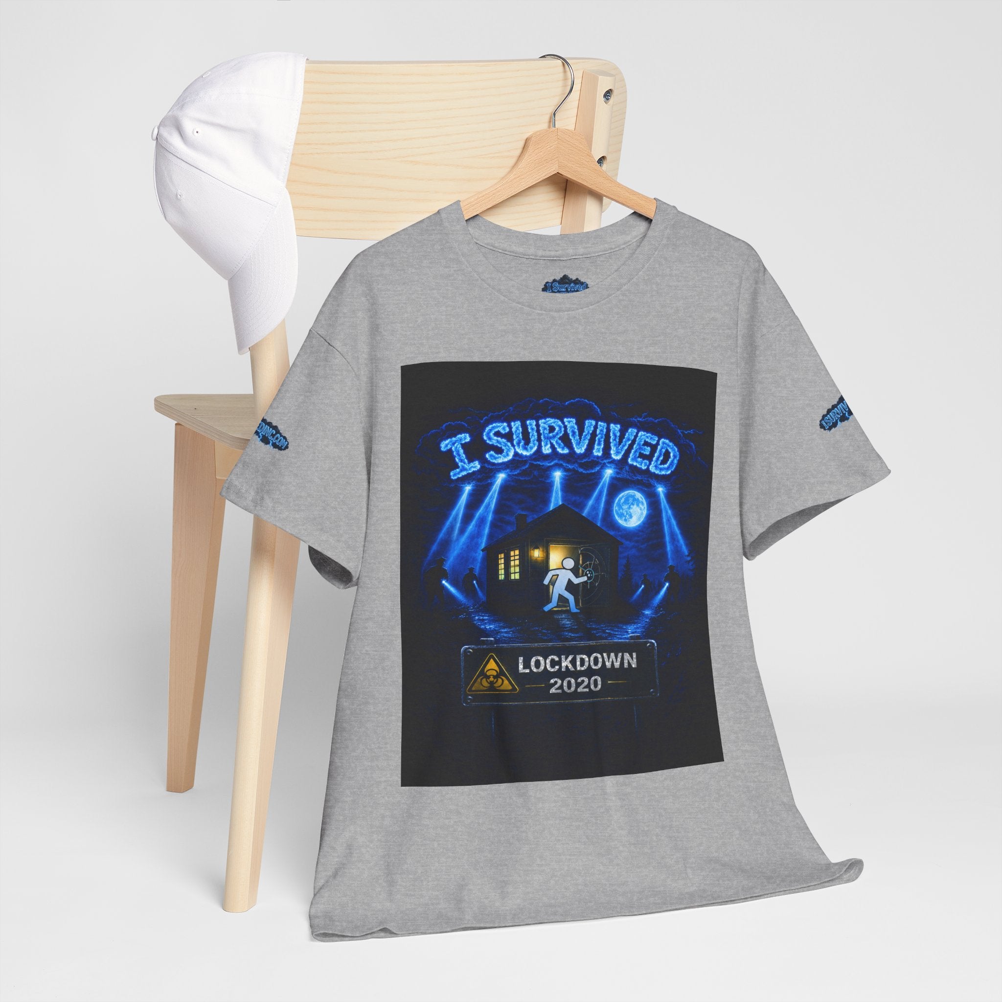 J'ai survécu à 2020 — S3:E1 « Quarantaine » | T-shirt unisexe en coton épais édition Confinement (ÉDITION SPÉCIALE)