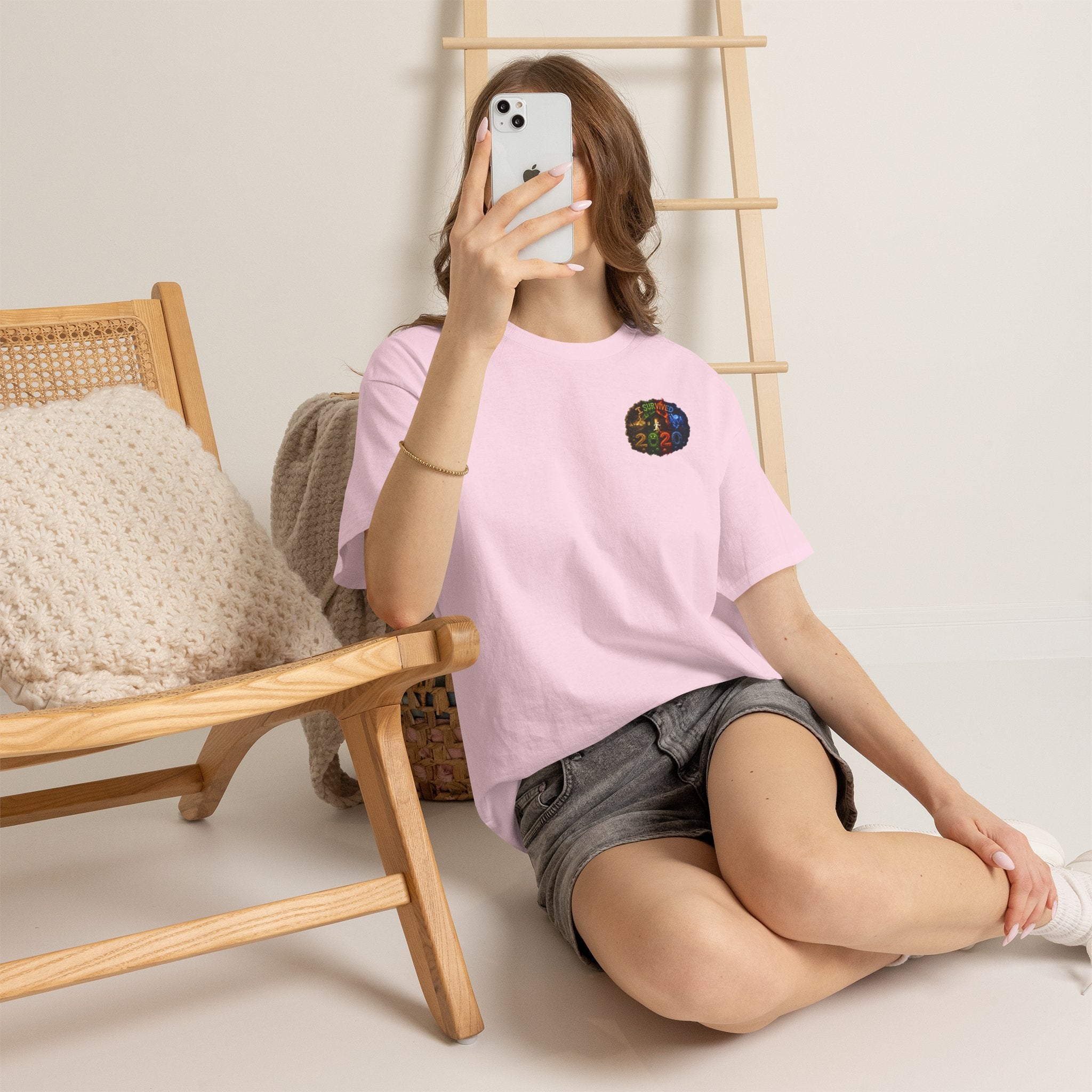 I Survived 2020 — "No Signal" Test Pattern Tee Alien Broadcast Finale Summer Premiere Unisex Heavy Cotton Tee