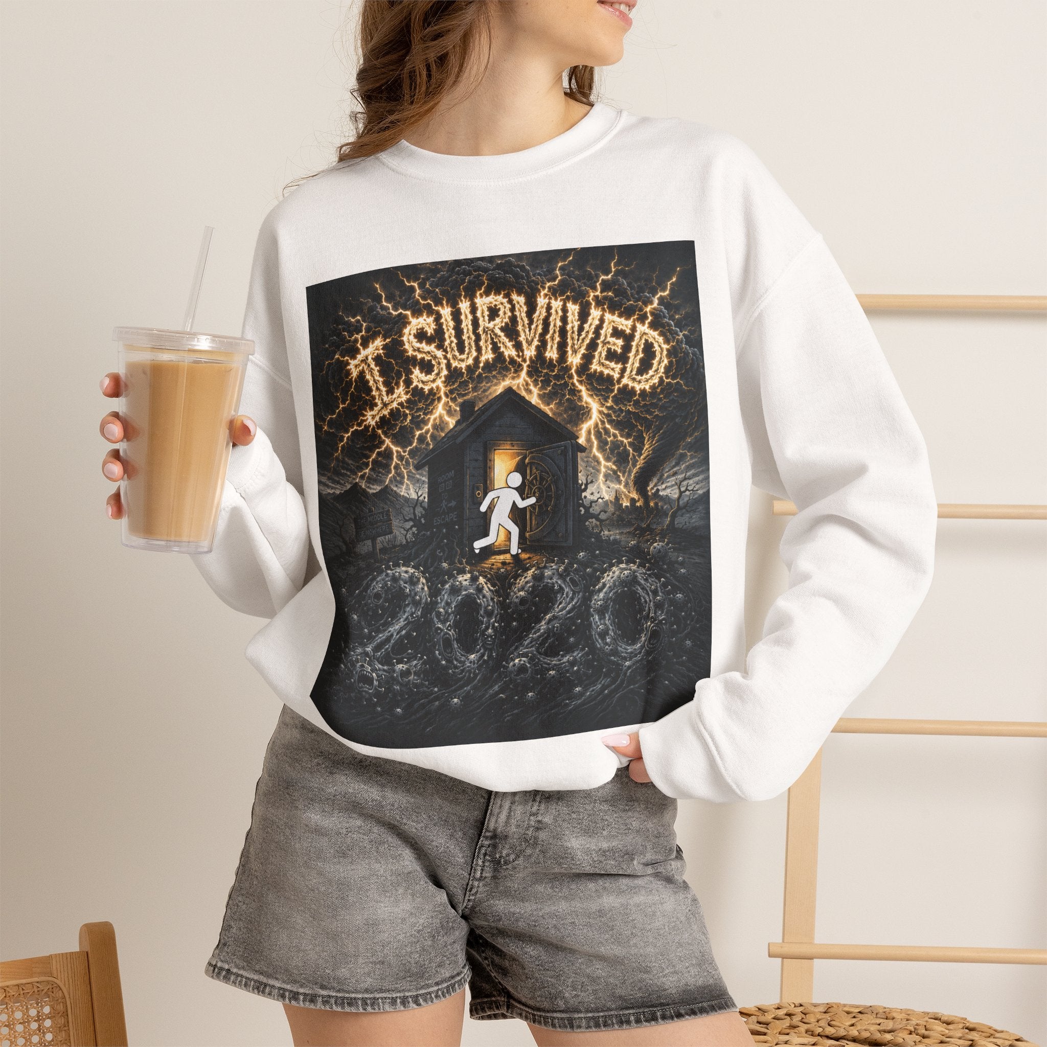 I Survived 2020 — Original PILOT Design Unisex Heavy Blend™ Crewneck Sweatshirt