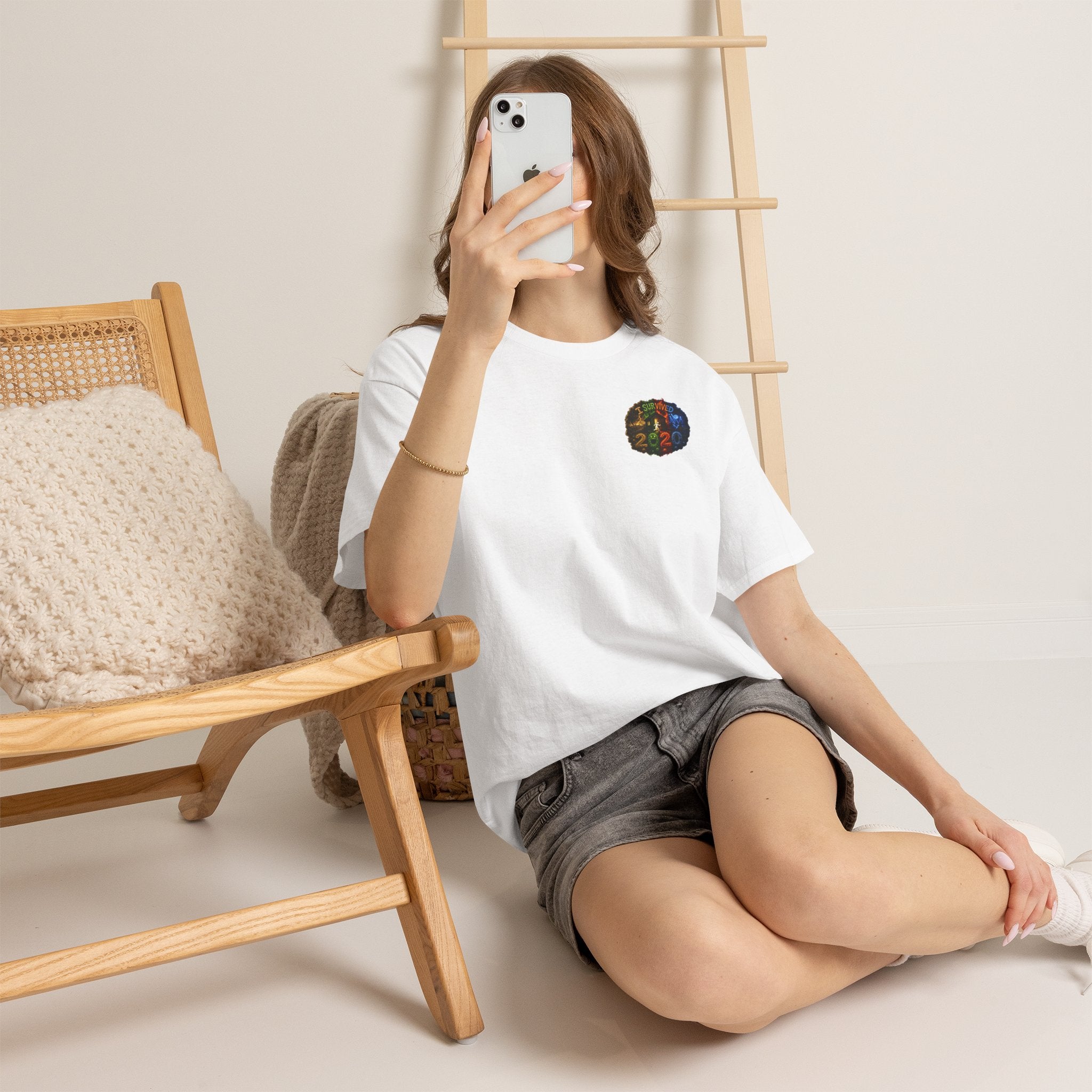 I Survived 2020 — "No Signal" Test Pattern Tee Alien Broadcast Finale Summer Premiere Unisex Heavy Cotton Tee