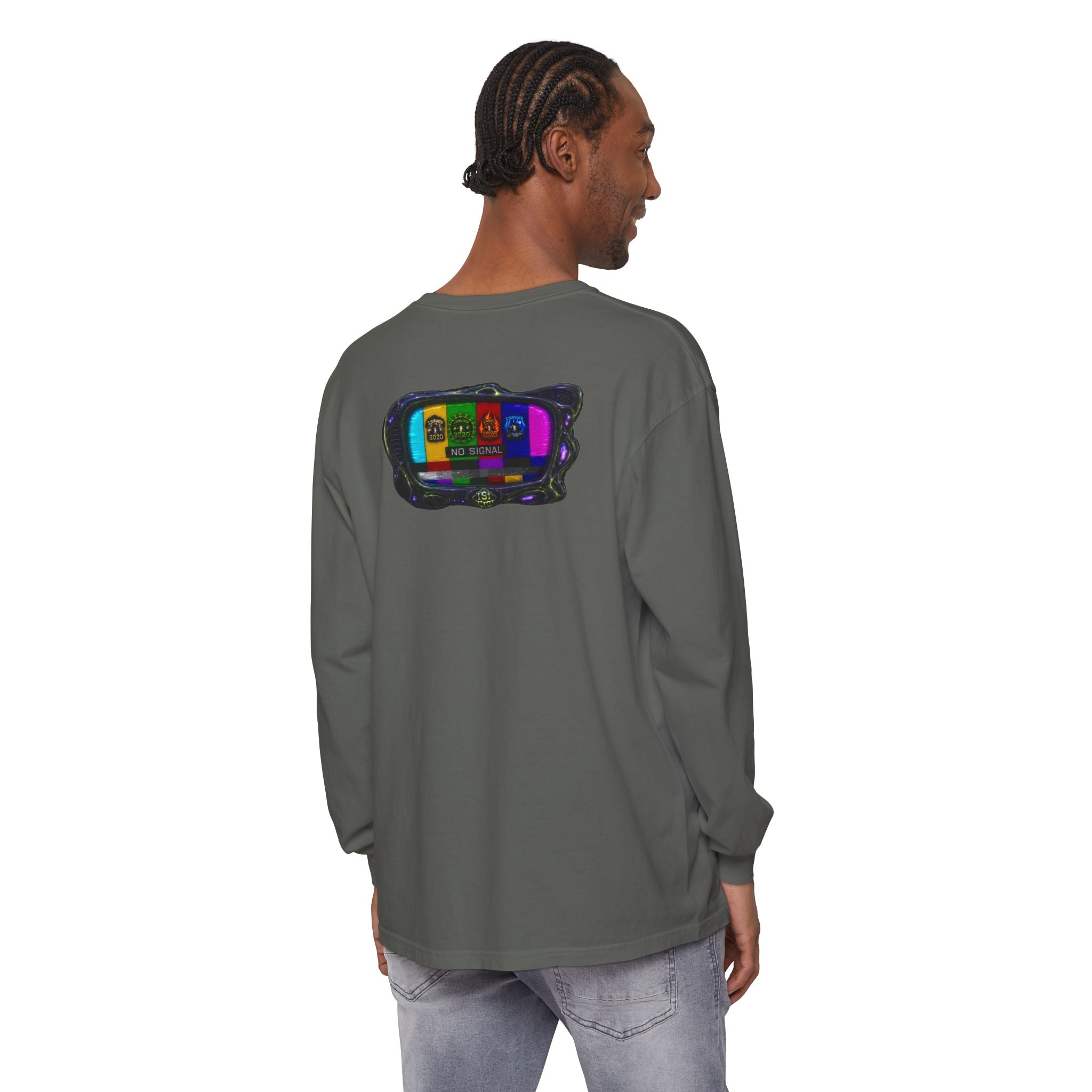 I Survived 2020 — "No Signal" Test Pattern Tee Alien Broadcast Finale Summer Premiere Garment-Dyed Long Sleeve T-Shirt