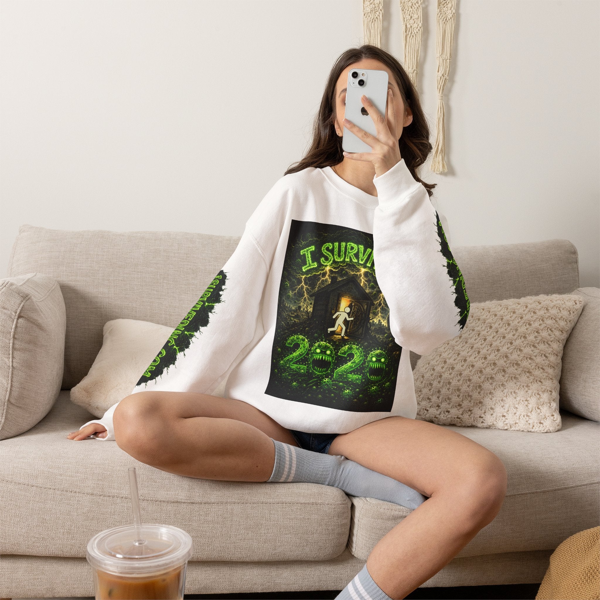 I Survived 2020 — PANDEMIC S1:E4: "Mask Madness" Unisex Heavy Blend™ Crewneck Sweatshirt