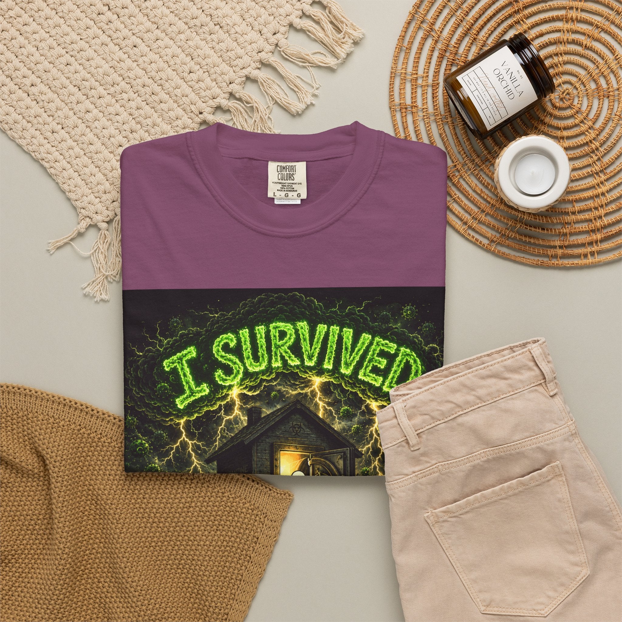 Sobreviví al 2020 — T1:E1 "COVID-19: El Coronavirus" | Camiseta unisex teñida de una pieza, Edición Pandemia
